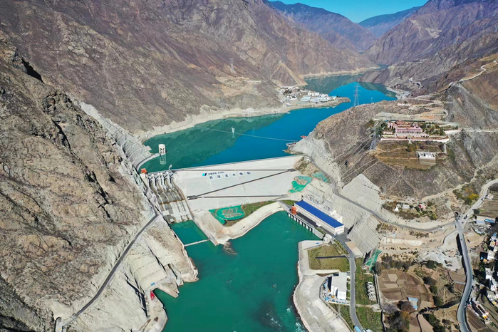 恰似格？？？┯颉缛稚疃热谌敕务西藏高质量生长