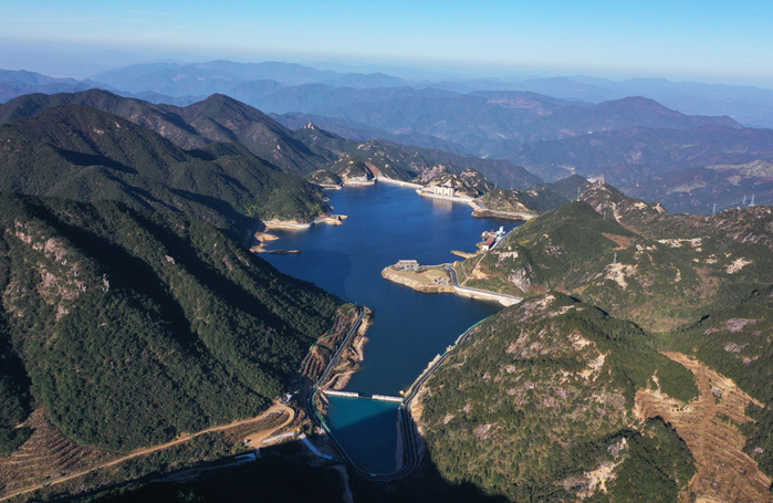 “浙”里绿电奔涌——浙西南最大抽水蓄能电站周全投产发电
